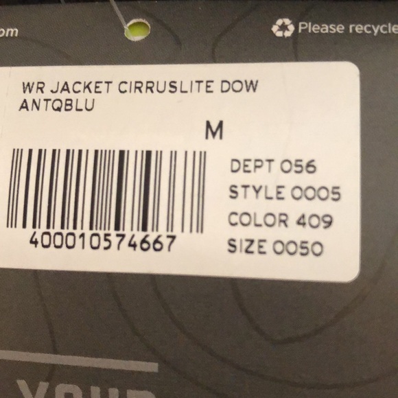 🍁Eddie Bauer down jacket in a pouch others colors will be available soon! - Picture 2 of 3
